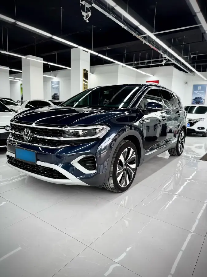 2021 Volkswagen Talagon 2.0T 220HP L4 7DCT