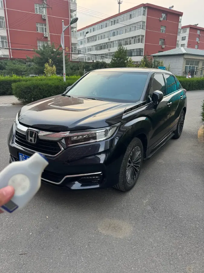 2023 Honda Avancier 2.0T 261HP L4 9AT