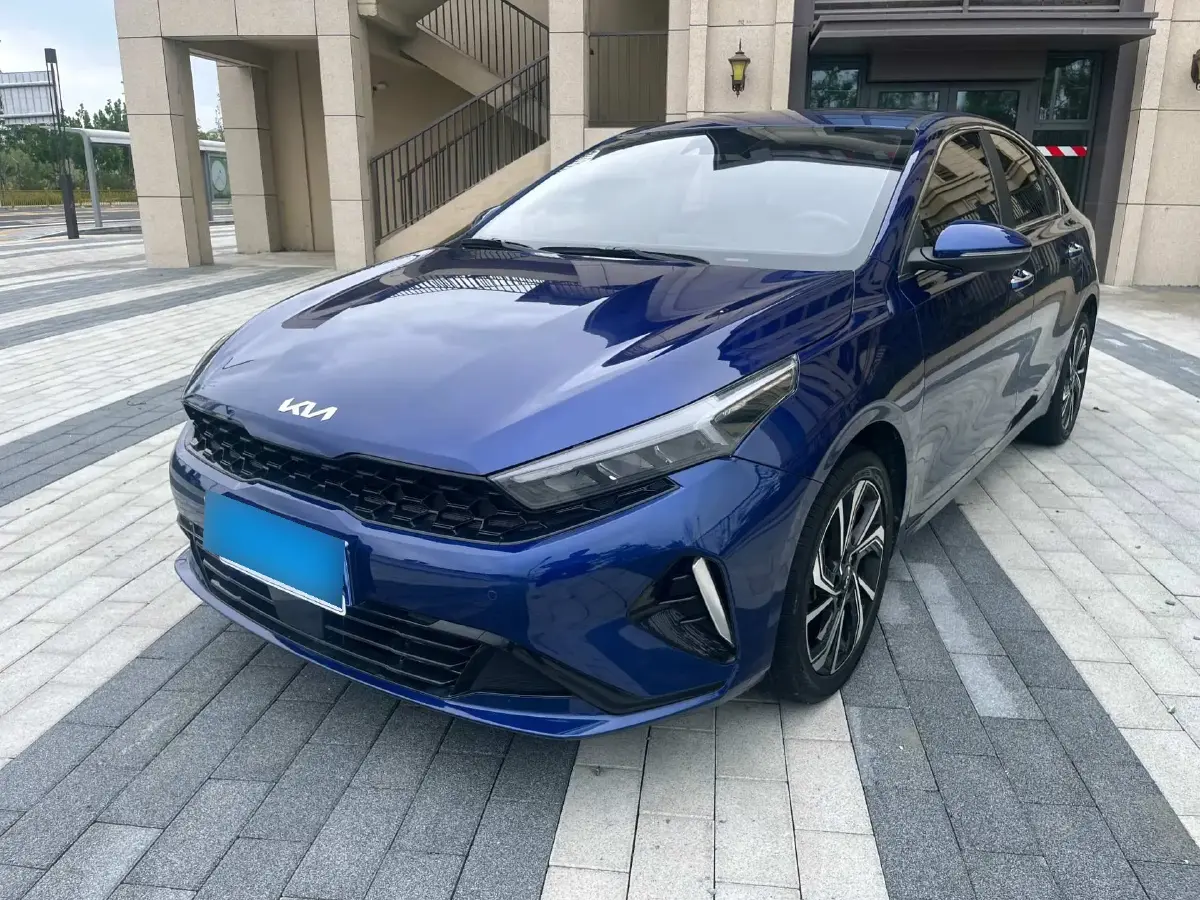 2023 Kia K3 1.5L 115HP L4 CVT