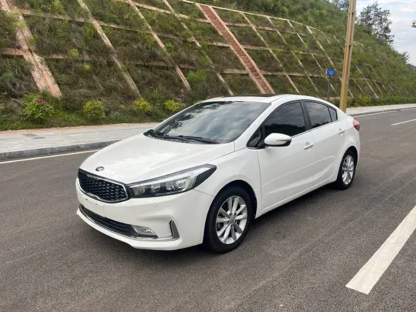2016 Kia K3 1.4T 130HP L4 7DCT