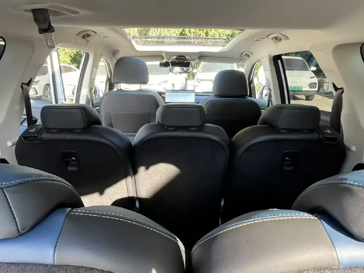 2023 Livan 9 BEV 66.57KWH,autocango,china used car exporter,china ev exporter,chinese used car exporter,chinese used ev exporter