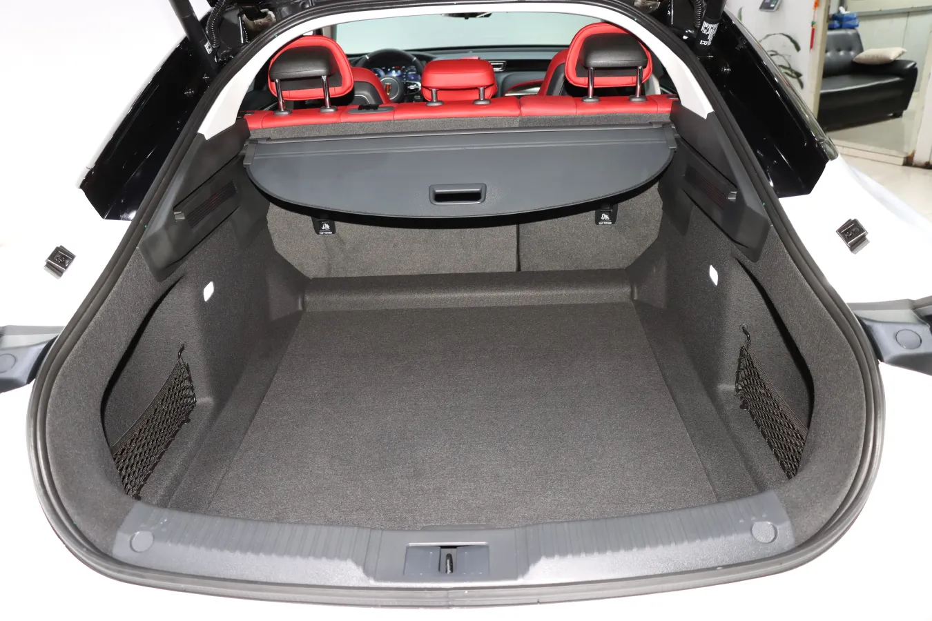 2024 HongQi H6 2.0T 224HP L4 8AT,autocango,china used car exporter,china ev exporter,chinese used car exporter,chinese used ev exporter