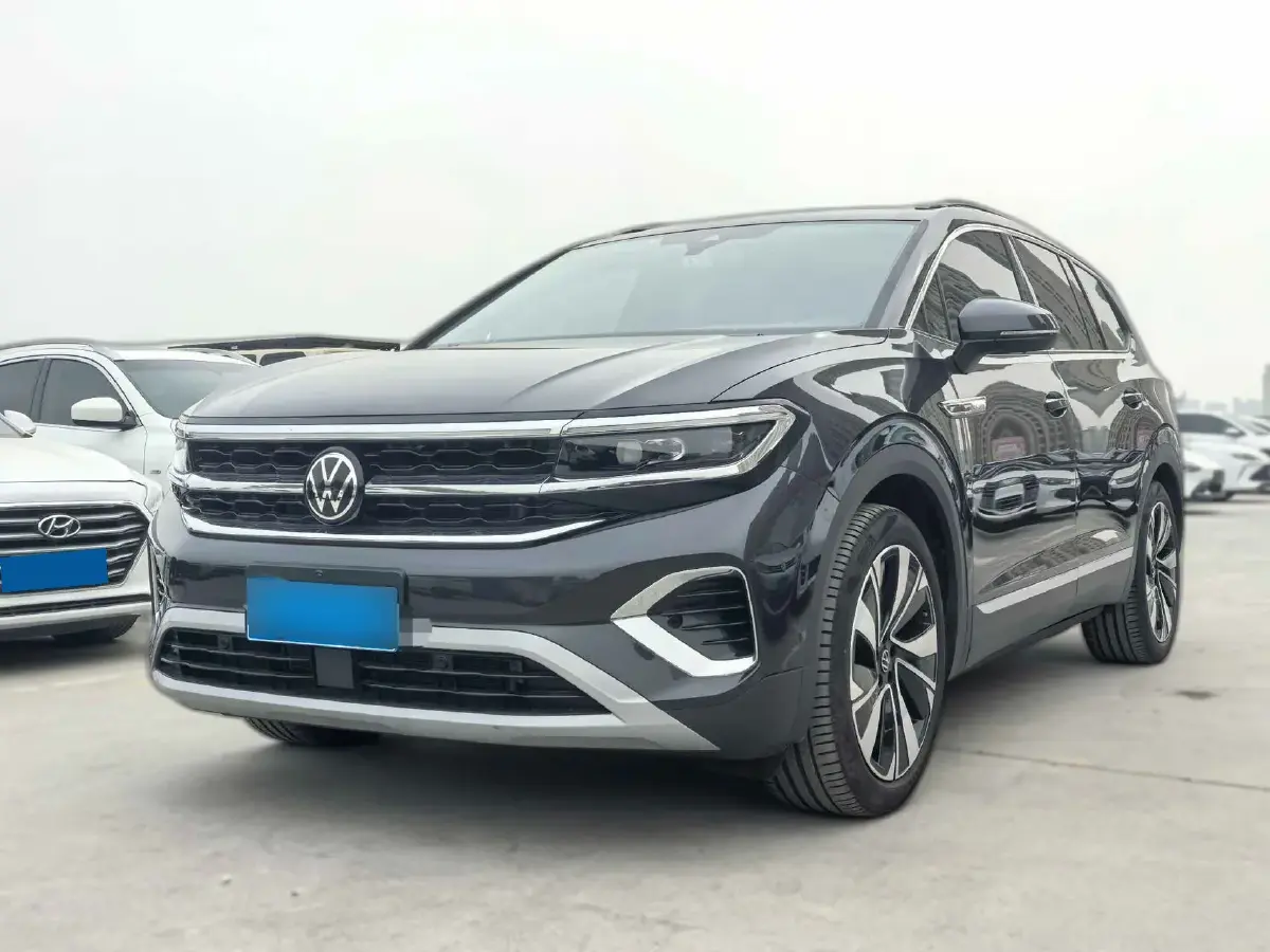 2021 Volkswagen Talagon 2.0T 220HP L4 7DCT