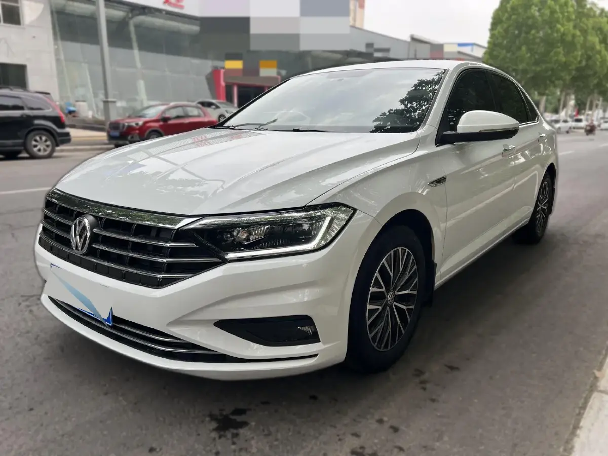 2020 Volkswagen Sagitar 1.4T 150HP L4 7DCT