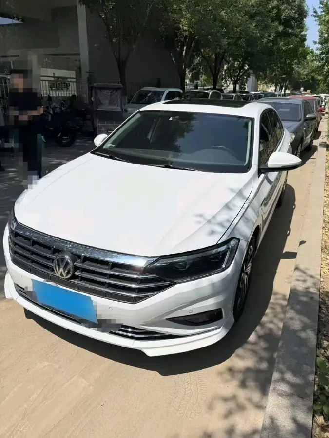 2020 Volkswagen Sagitar 1.4T 150HP L4 7DCT