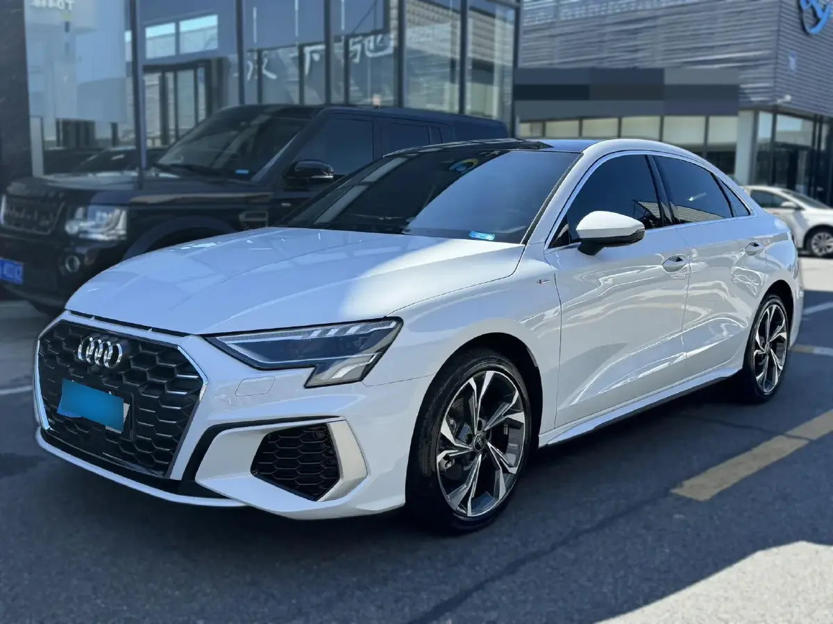 2022 Audi A3 1.4T 150HP L4 7DCT