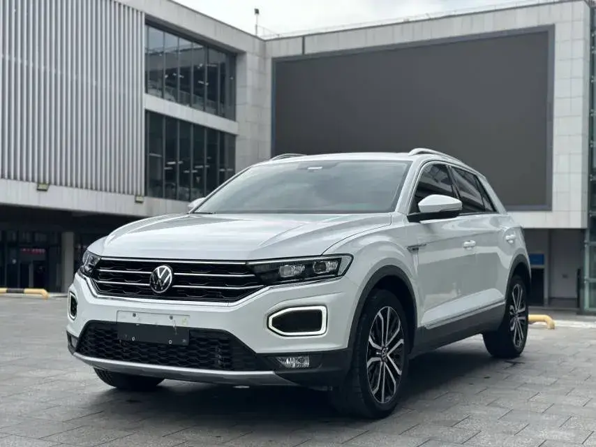 2021 Volkswagen T-Roc 1.4T 150HP L4 7DCT
