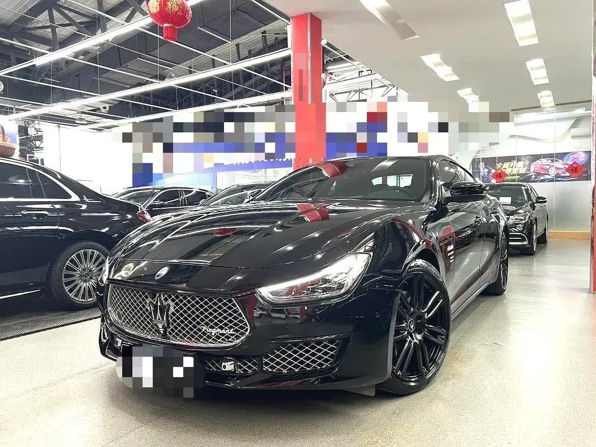 2021 Maserati Ghibli 2.0T 330HP L4 8AT
