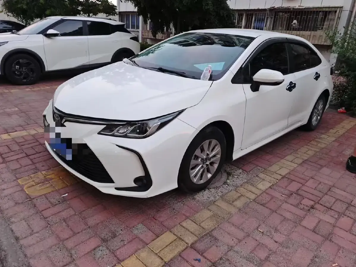 2021 Toyota Corolla 1.8L 98HP L4 E-CVT Hybrid