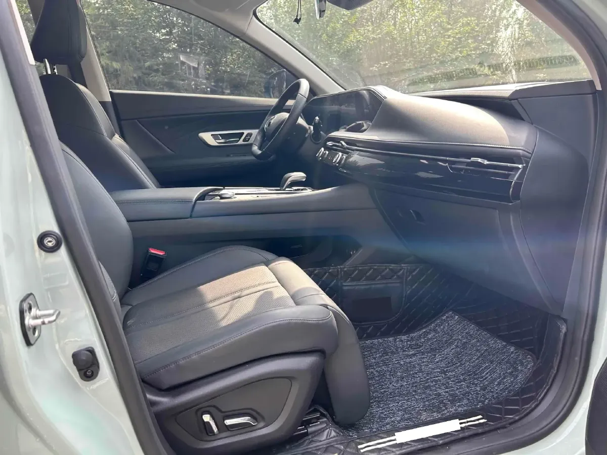 2022 DongFeng Aeolus HaoJi 1.5T 177HP L4 E-CVT Hybrid,autocango,china used car exporter,china ev exporter,chinese used car exporter,chinese used ev exporter