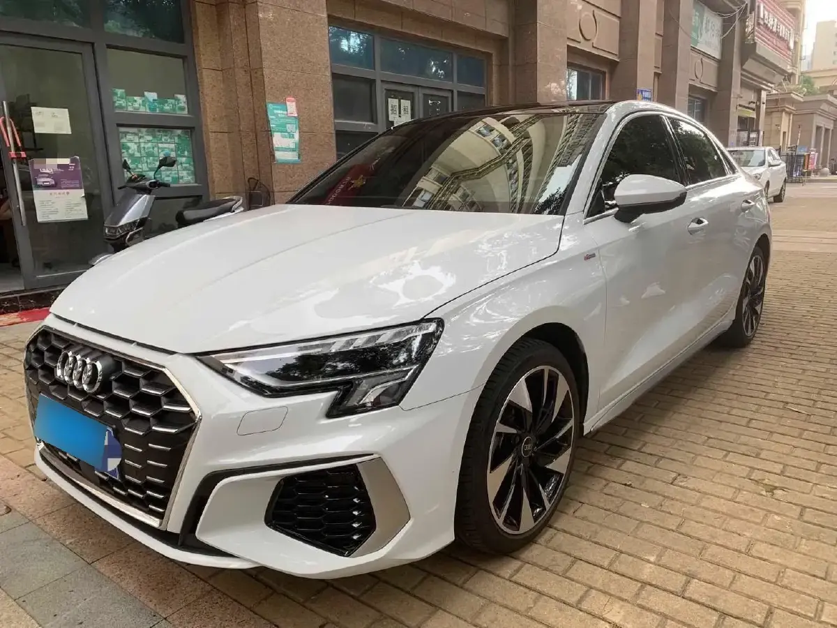 2022 Audi A3 1.4T 150HP L4 7DCT