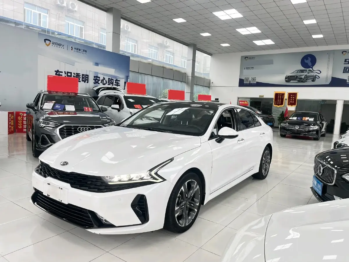 2020 Kia K5 1.5T 170HP L4 7DCT