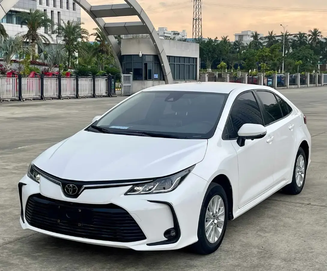 2019 Toyota Corolla 1.2T 116HP L4 CVT