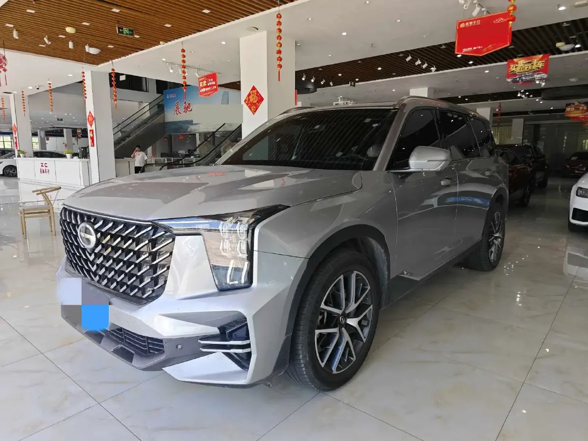 2022 GAC Trumpchi GS8 2.0T 252HP L4 8AT