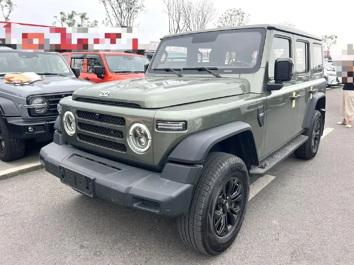 2024 212 212 T01 2.0T 252HP L4 8AT