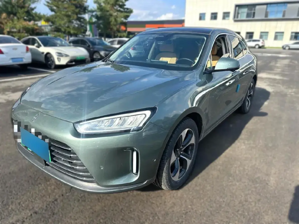 2022 HIMA AITO M5 Range Extended 125HP REEV 40KWH