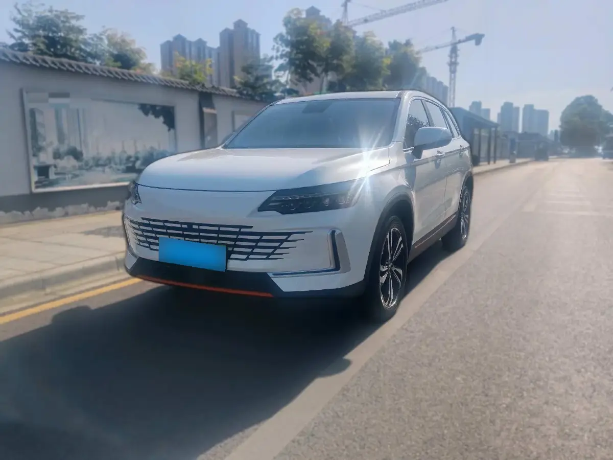 2024 Skyworth HT-i 1.5L 110HP L4 E-CVT PHEV 21.68KWH