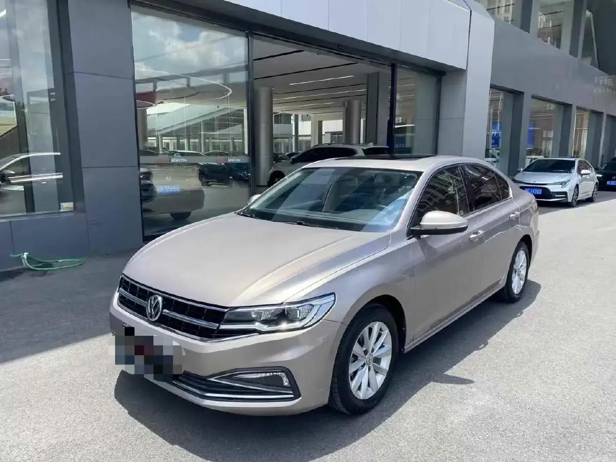 2020 Volkswagen Bora 1.5L 113HP L4 5MT