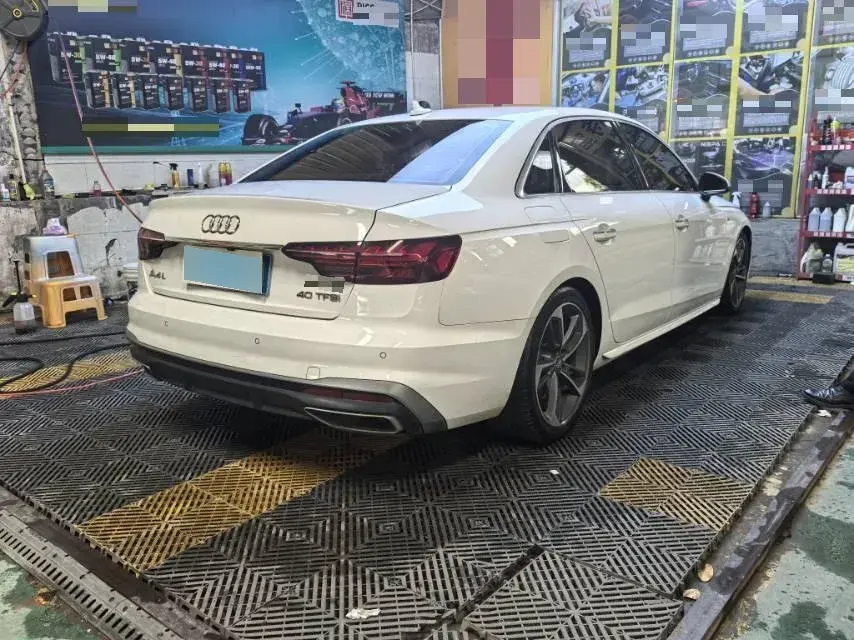 2020 Audi A4L 2.0T 150HP L4 7DCT,autocango,china used car exporter,china ev exporter,chinese used car exporter,chinese used ev exporter
