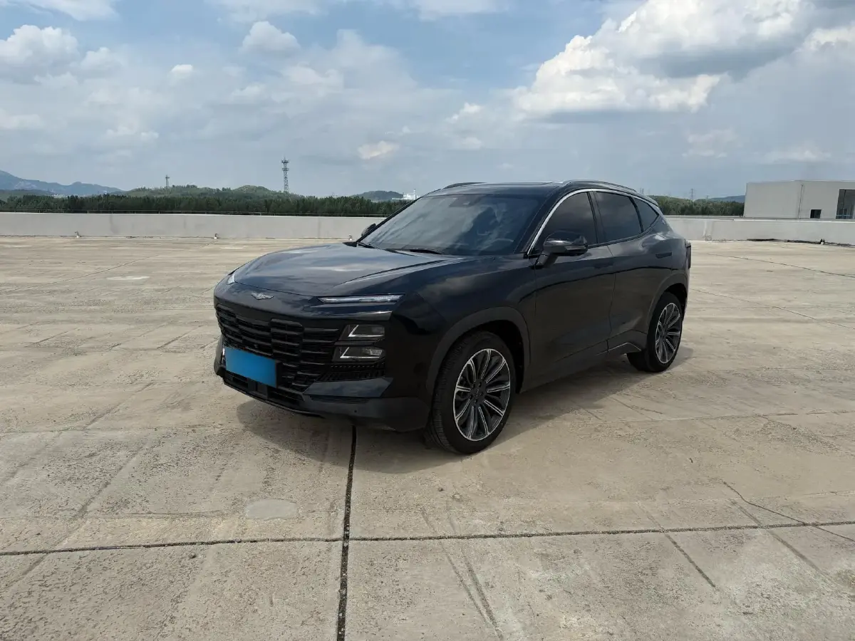 2022 Jetour DASHING 1.6T 197HP L4 7DCT