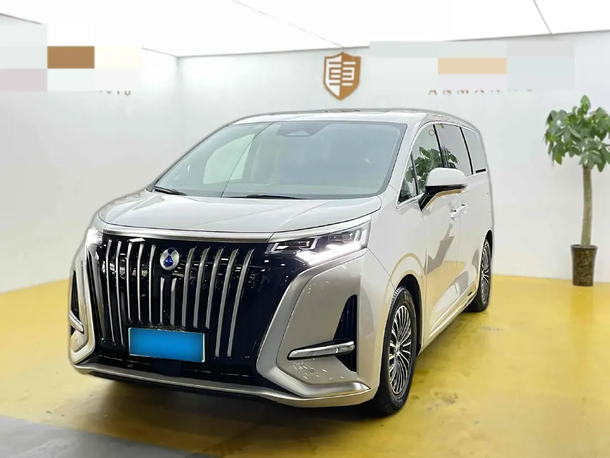 2022 Denza D9 BEV 103.36KWH