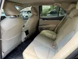 2021 Toyota Camry 2.5L 209HP L4 8AT,autocango,china used car exporter,china ev exporter,chinese used car exporter,chinese used ev exporter