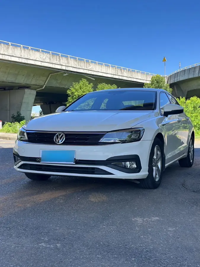 2019 Volkswagen Lamando 1.4T 131HP L4 7DCT