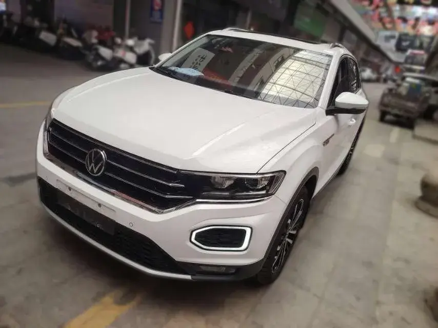 2022 Volkswagen T-Roc 1.4T 150HP L4 7DCT
