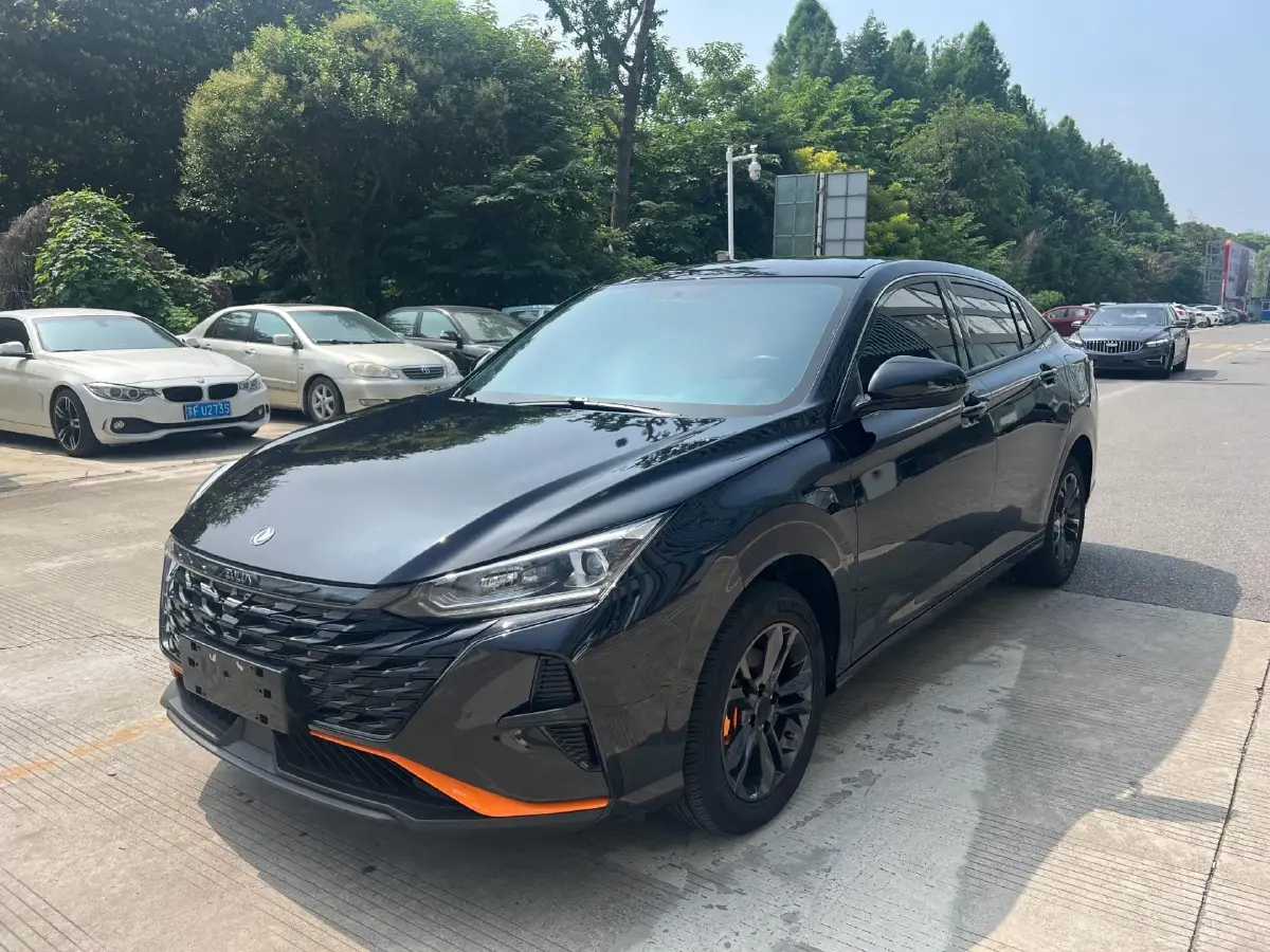 2023 DongFeng Aeolus YiXuan 1.5L 125HP L4 6DCT