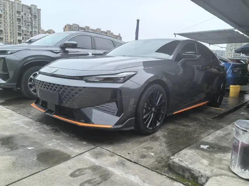 2024 ChangAn UNI-V 1.5T 188HP L4 7DCT