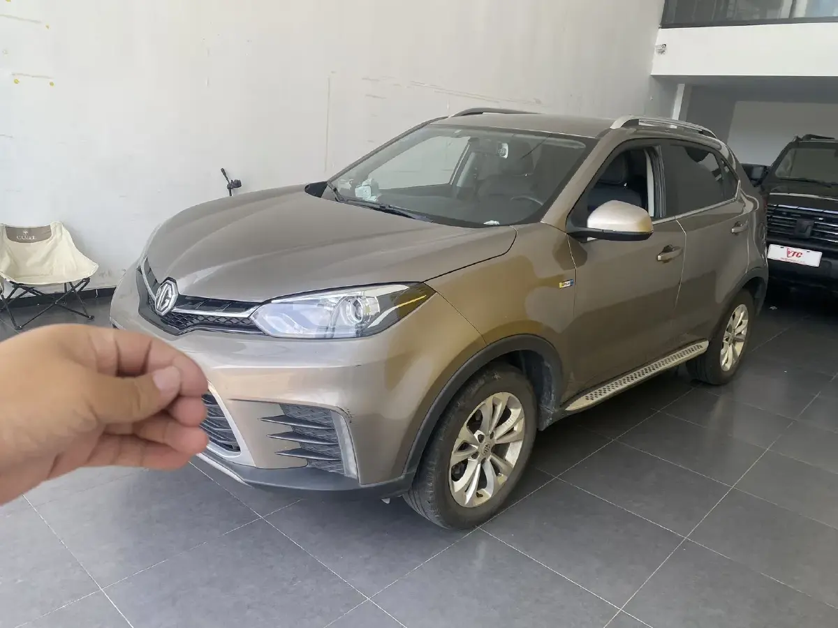 2017 MG GS 1.5T 169HP L4 7DCT