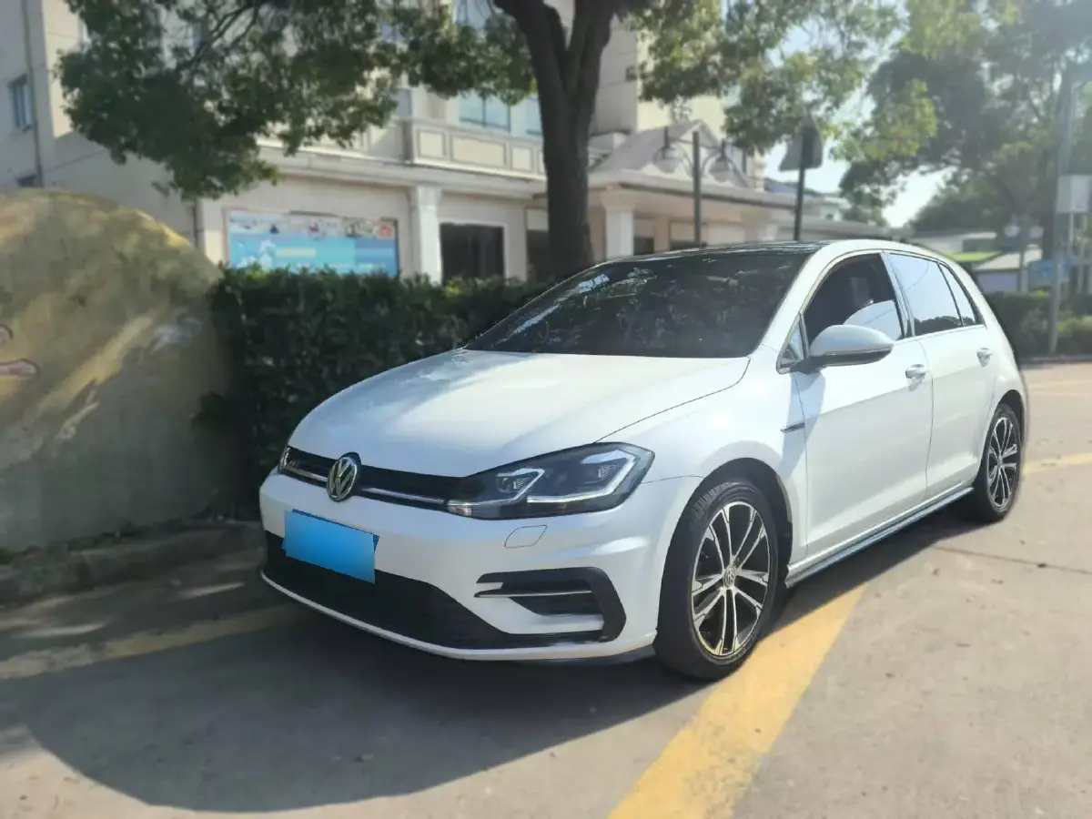 2018 Volkswagen Golf 1.4T 150HP L4 7DCT