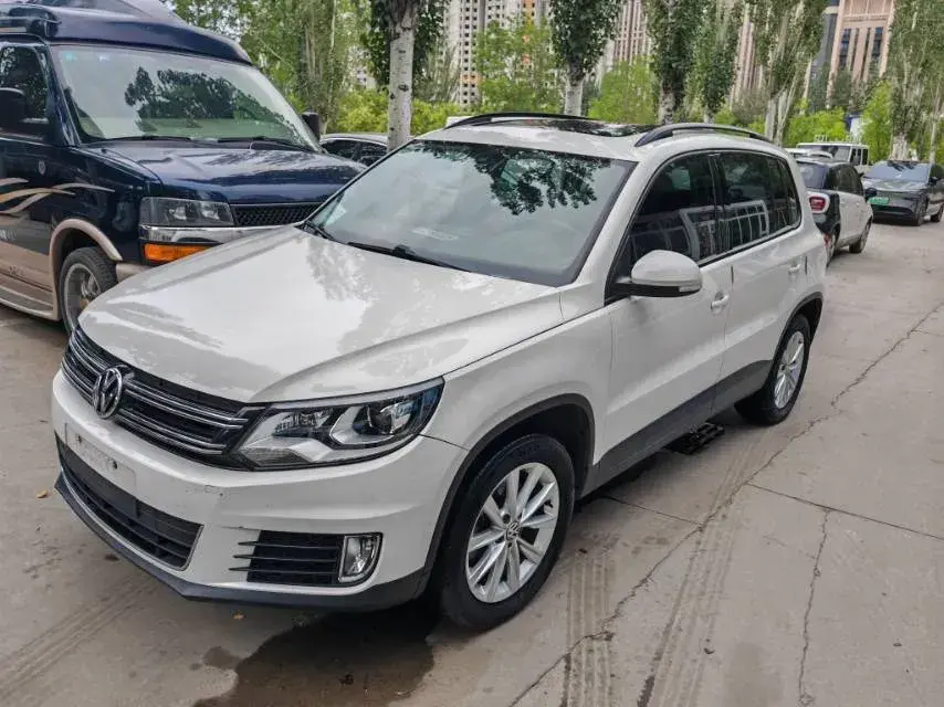 2016 Volkswagen Tiguan 1.4T 150HP L4 6DCT