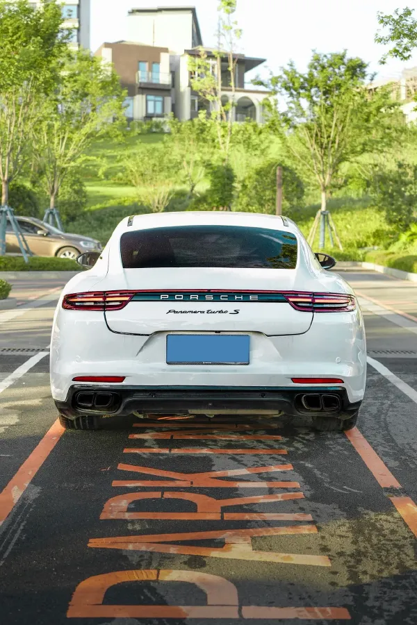 2010 Porsche Panamera 4.8L 400HP V8 7DCT,autocango,china used car exporter,china ev exporter,chinese used car exporter,chinese used ev exporter