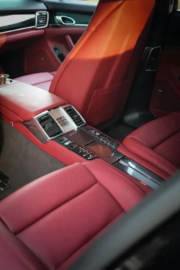 2010 Porsche Panamera 4.8L 400HP V8 7DCT,autocango,china used car exporter,china ev exporter,chinese used car exporter,chinese used ev exporter