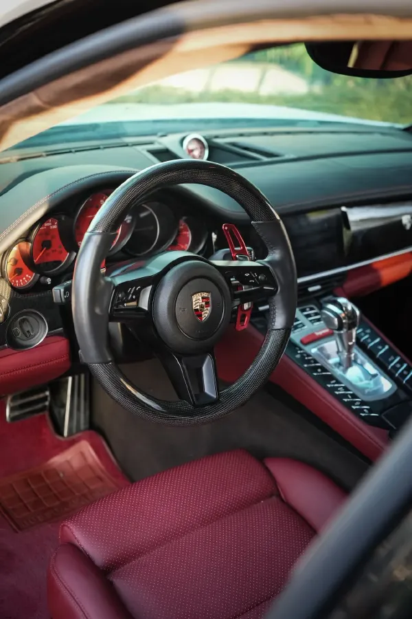 2010 Porsche Panamera 4.8L 400HP V8 7DCT,autocango,china used car exporter,china ev exporter,chinese used car exporter,chinese used ev exporter