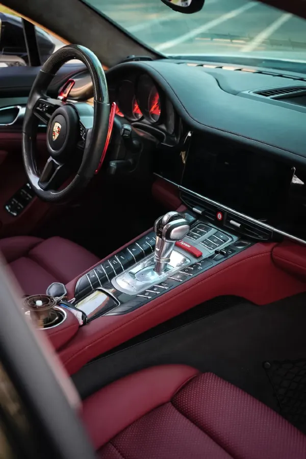 2010 Porsche Panamera 4.8L 400HP V8 7DCT,autocango,china used car exporter,china ev exporter,chinese used car exporter,chinese used ev exporter