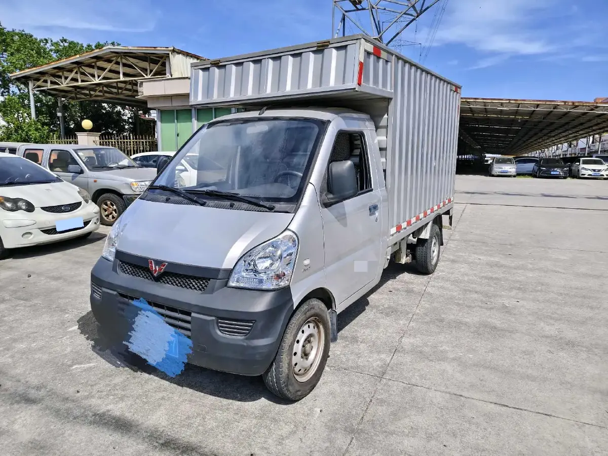 2020 WuLing RongGuang Mini Truck 1.5L 99HP L4 5MT