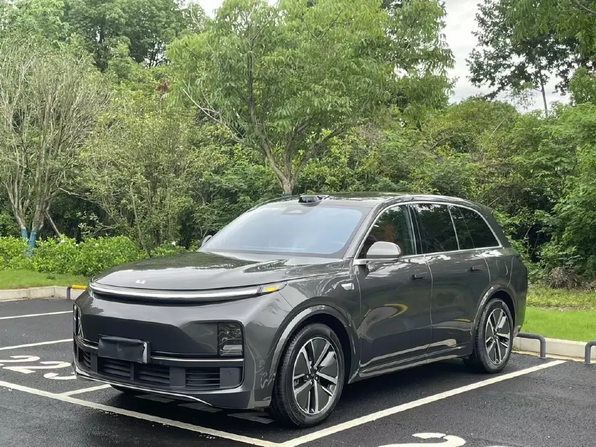 2024 Li L8 Range Extended 154HP REEV 42.8KWH