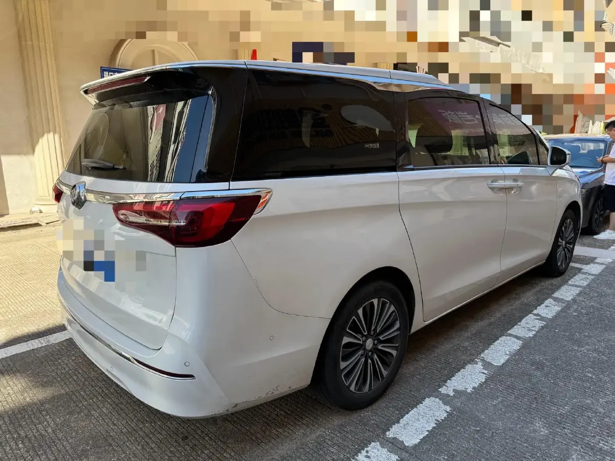 2020 Buick GL8 2.0T 237HP L4 9AT,autocango,china used car exporter,china ev exporter,chinese used car exporter,chinese used ev exporter