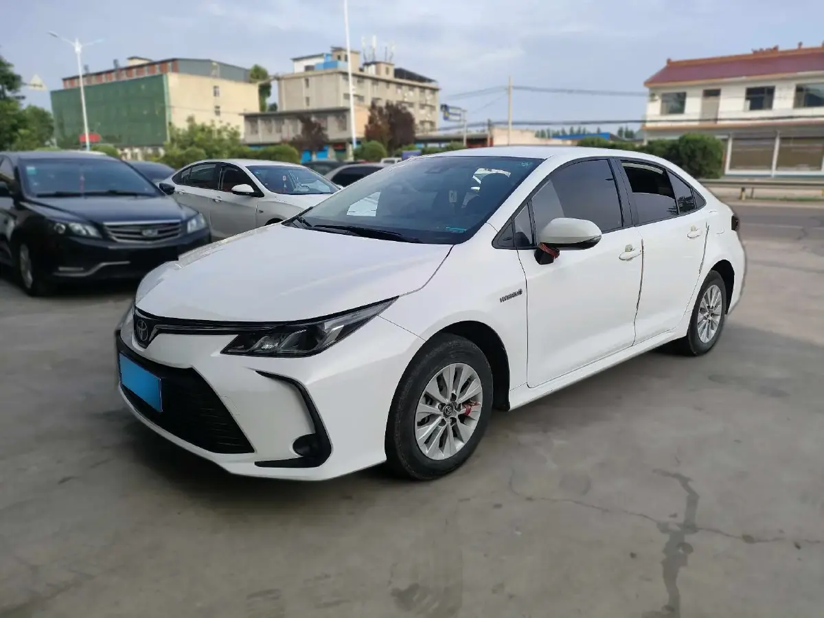 2022 Toyota Corolla 1.8L 98HP L4 E-CVT Hybrid