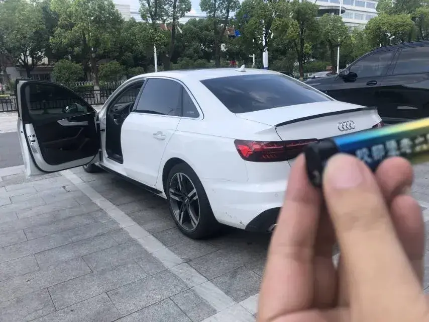 2020 Audi A4L 2.0T 190HP L4 7DCT,autocango,china used car exporter,china ev exporter,chinese used car exporter,chinese used ev exporter