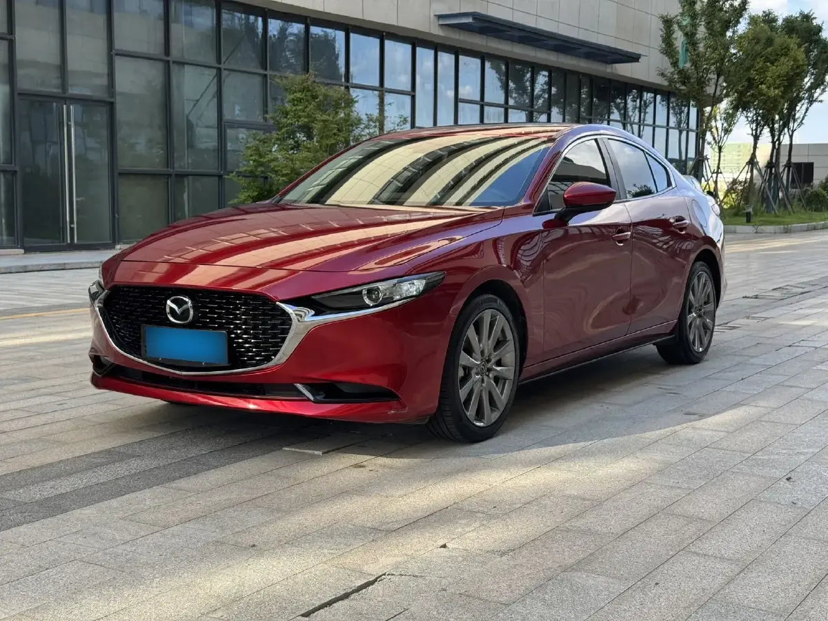 2021 Mazda 3 Axela 2.0L 158HP L4 6AT