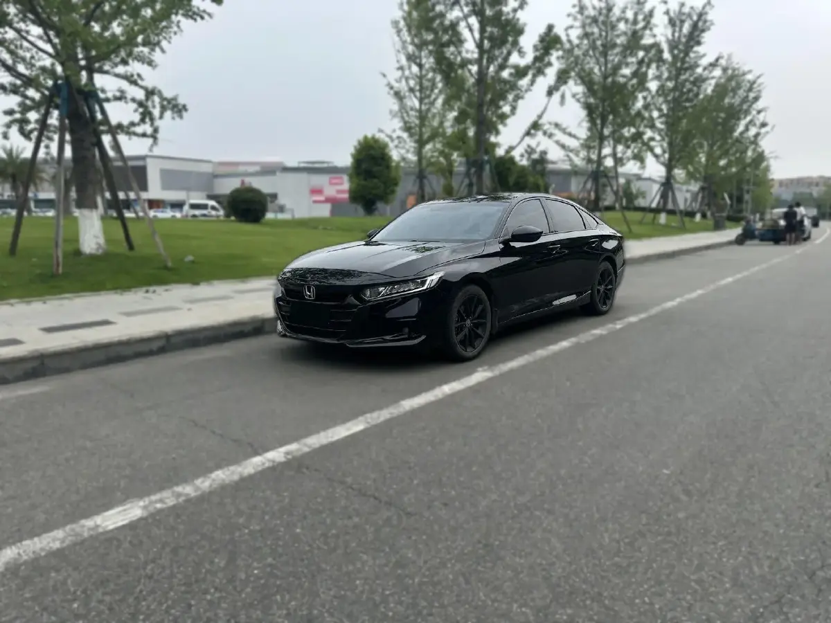 2022 Honda Accord 1.5T 194HP L4 CVT