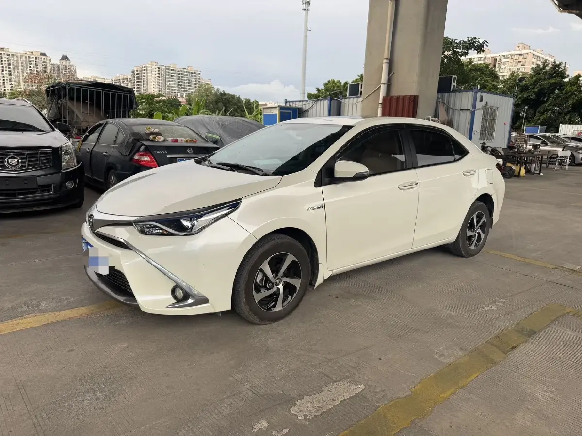 2017 Toyota Levin 1.8L 99HP L4 E-CVT Hybrid