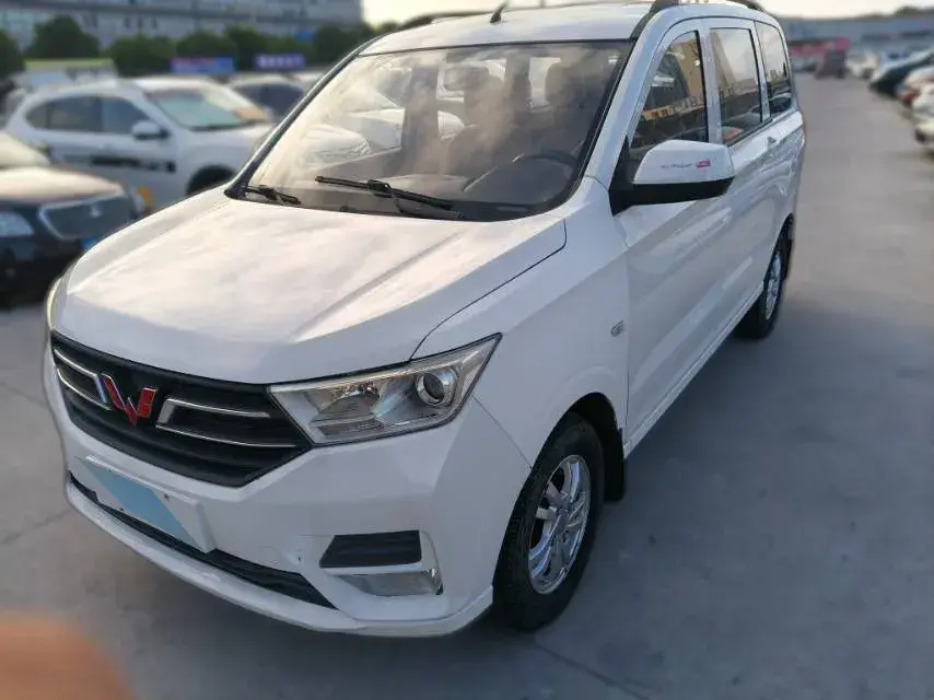 2019 WuLing HongGuang V 1.5L 105HP L4 5MT