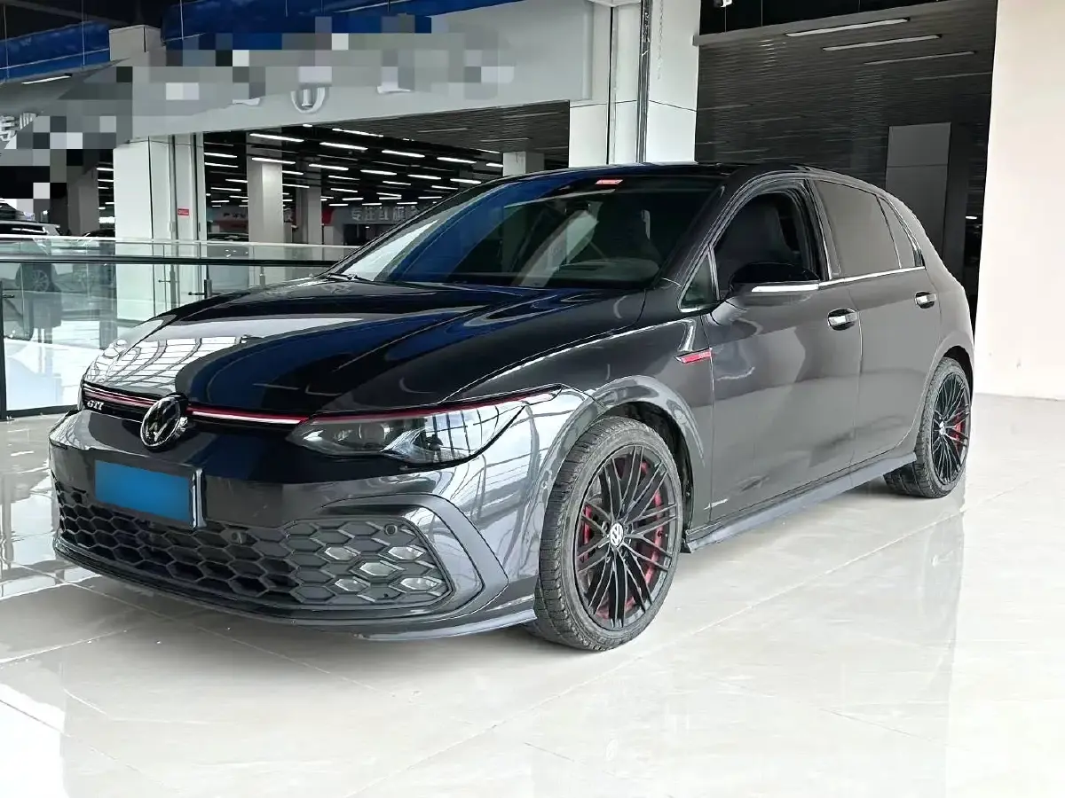 2023 Volkswagen GolfGTI 2.0T 220HP L4 7DCT,autocango,china used car exporter,china ev exporter,chinese used car exporter,chinese used ev exporter