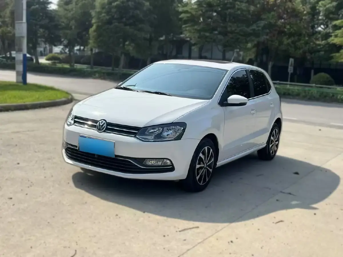 2018 Volkswagen Polo 1.5L 110HP L4 6AT
