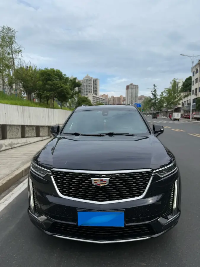 2022 Cadillac XT6 2.0T 237HP L4 9AT,autocango,china used car exporter,china ev exporter,chinese used car exporter,chinese used ev exporter