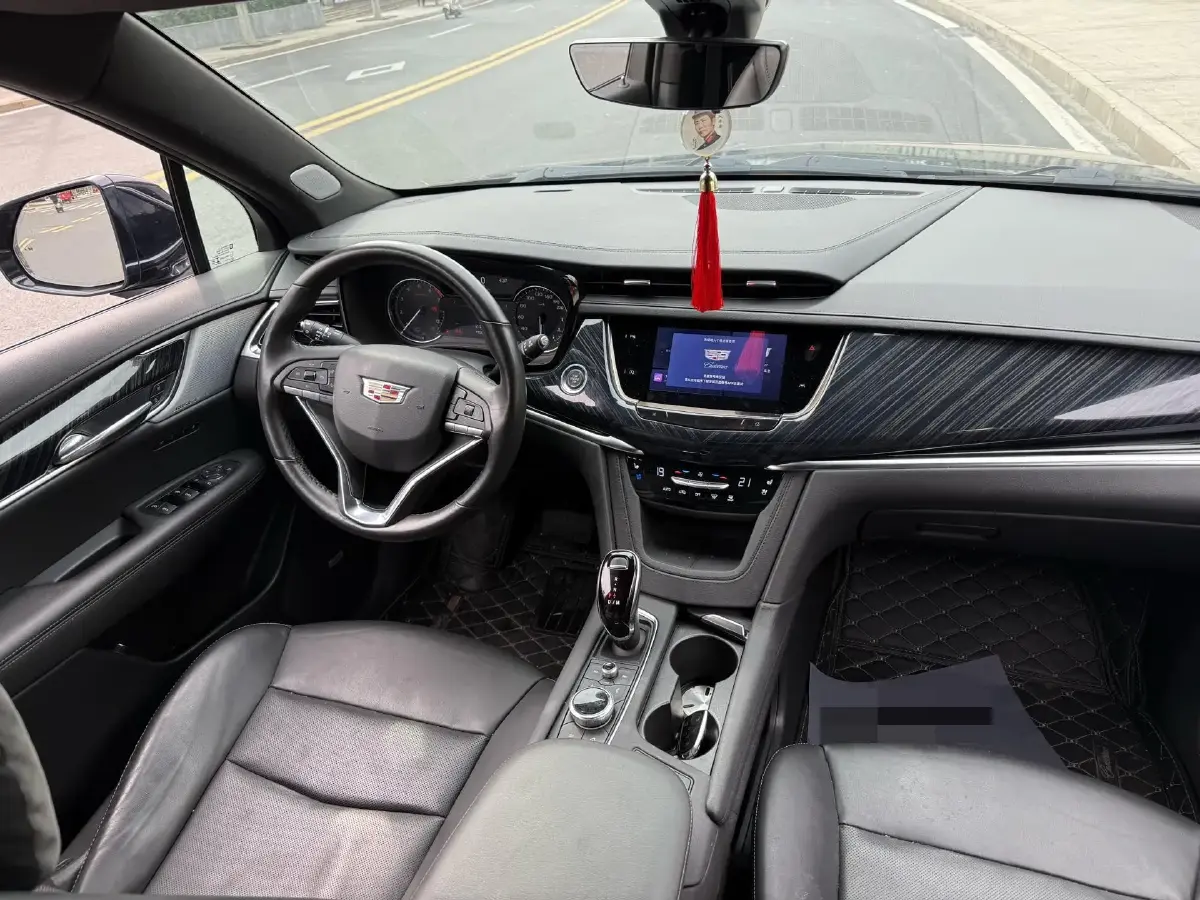 2022 Cadillac XT6 2.0T 237HP L4 9AT,autocango,china used car exporter,china ev exporter,chinese used car exporter,chinese used ev exporter